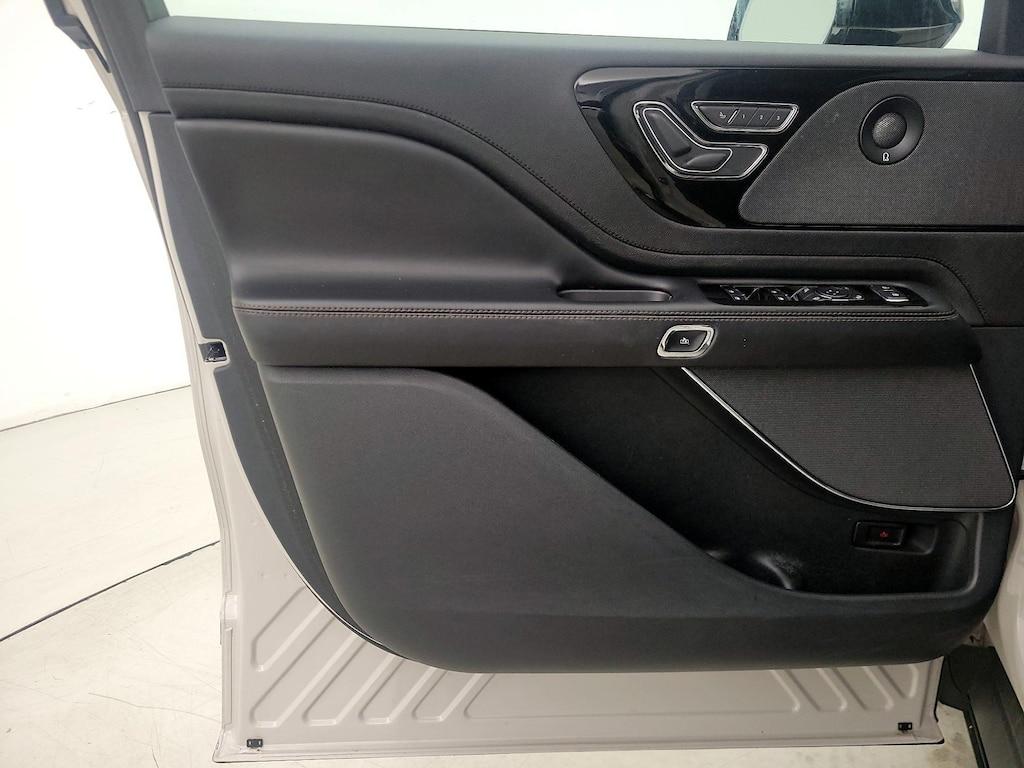 used 2020 Lincoln Aviator car, priced at $34,998