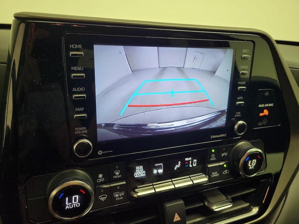 used 2022 Toyota Highlander car, priced at $30,998