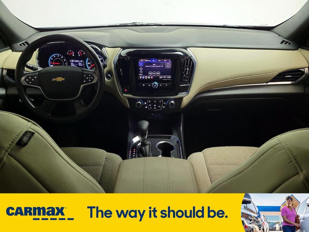 used 2022 Chevrolet Traverse car, priced at $26,998
