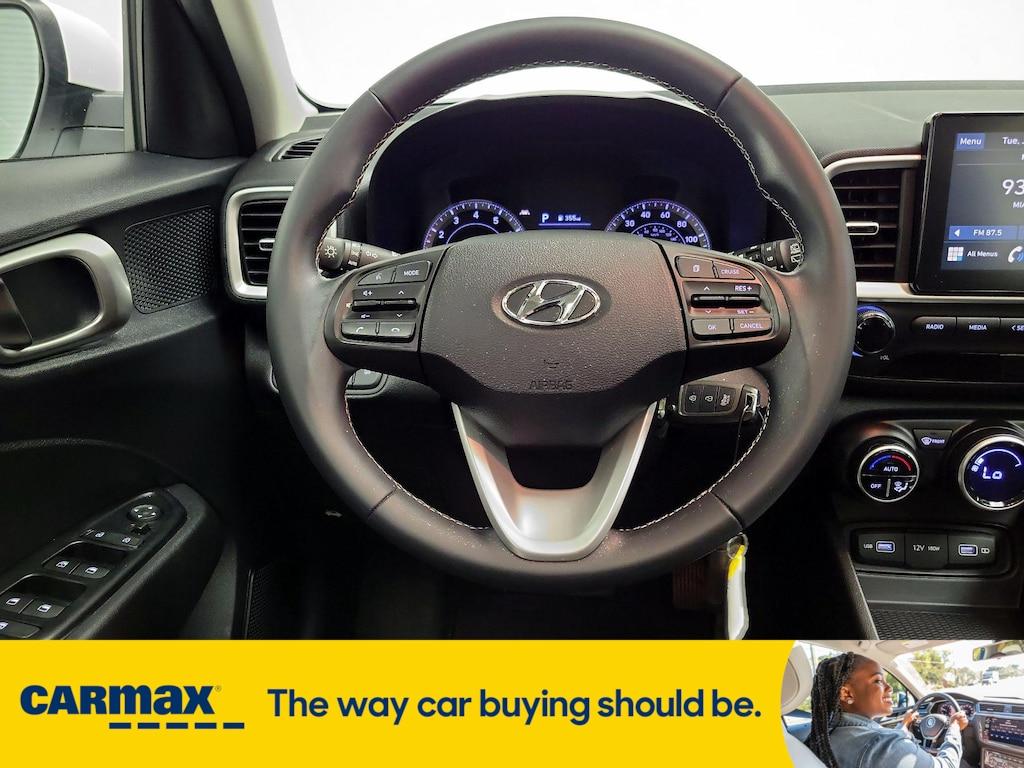 used 2022 Hyundai Venue car, priced at $19,998