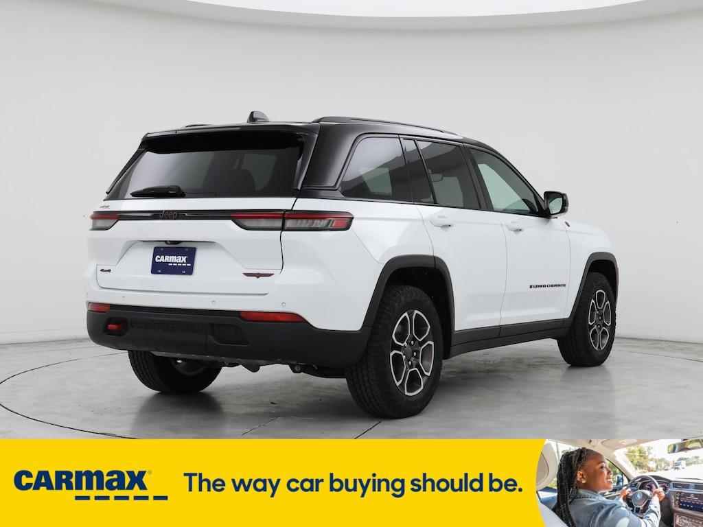 used 2022 Jeep Grand Cherokee car, priced at $40,998