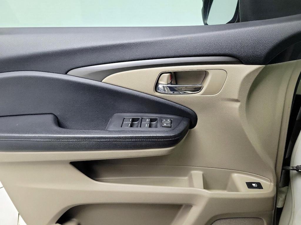 used 2016 Honda Pilot car, priced at $21,998