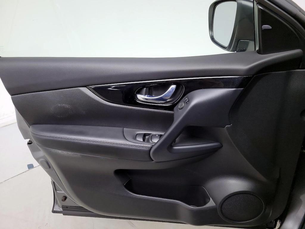 used 2020 Nissan Rogue Sport car, priced at $23,998