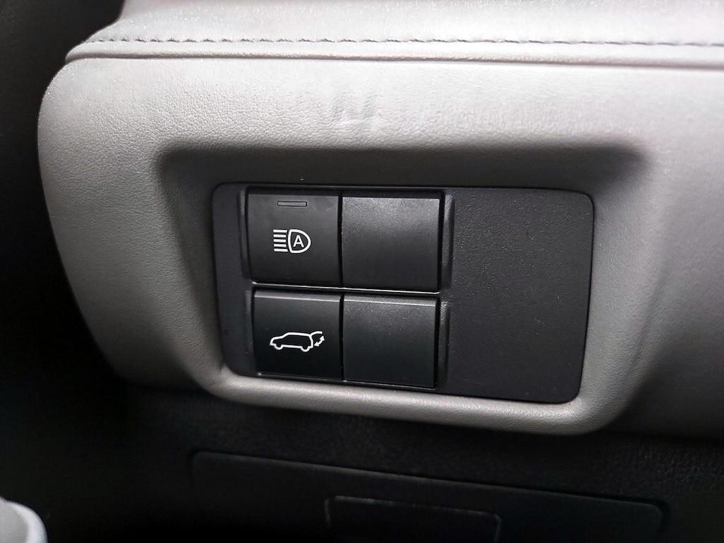 used 2022 Toyota Highlander Hybrid car, priced at $34,998