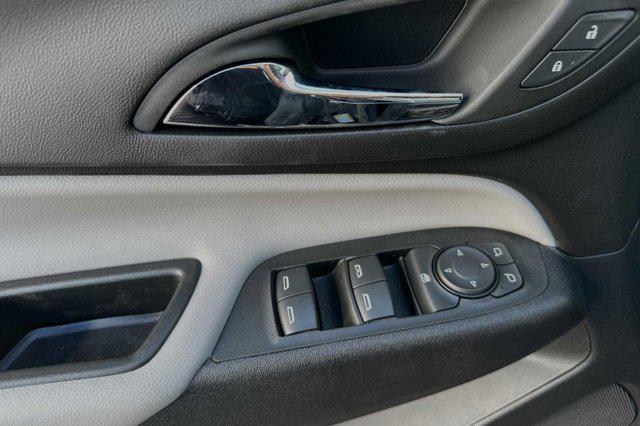 new 2024 Chevrolet Equinox car, priced at $30,545