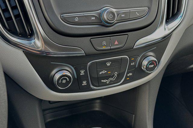new 2024 Chevrolet Equinox car, priced at $30,545