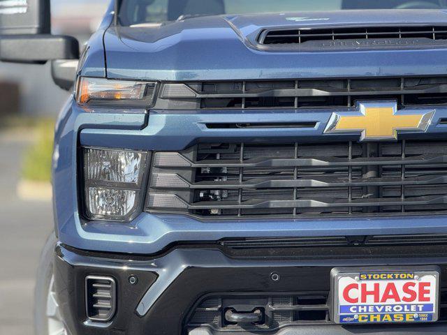 new 2025 Chevrolet Silverado 2500 car, priced at $67,655