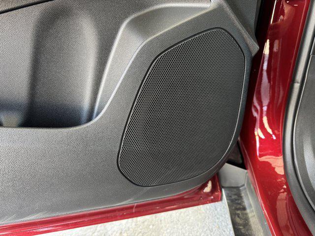 new 2025 Chevrolet Trax car, priced at $25,795