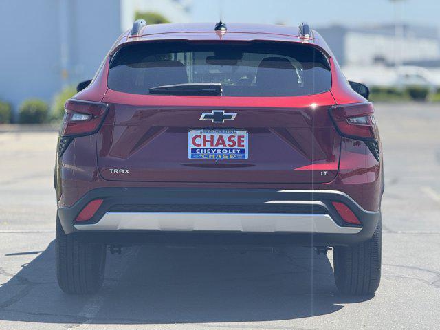 new 2025 Chevrolet Trax car, priced at $25,795