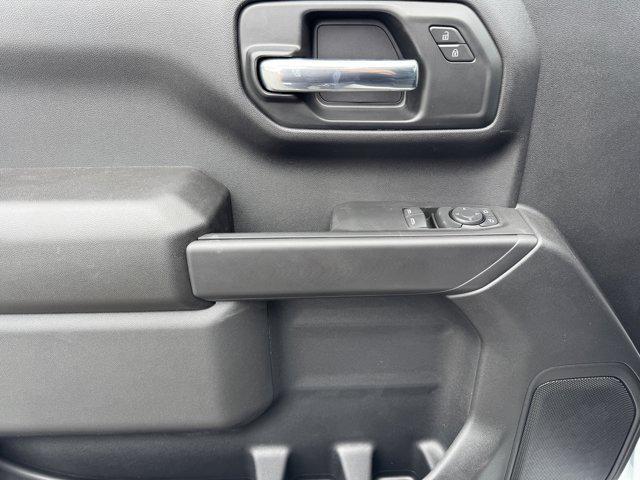 new 2025 Chevrolet Silverado 1500 car, priced at $40,005