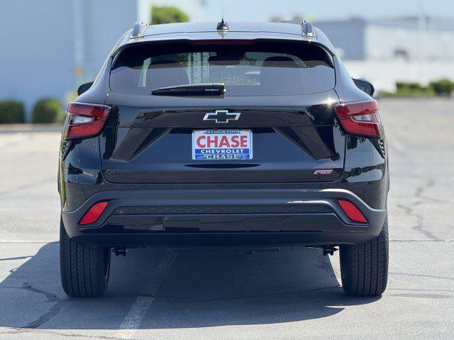 new 2025 Chevrolet Trax car, priced at $27,040