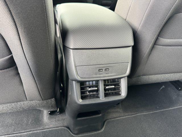 new 2026 Chevrolet Equinox car, priced at $30,495