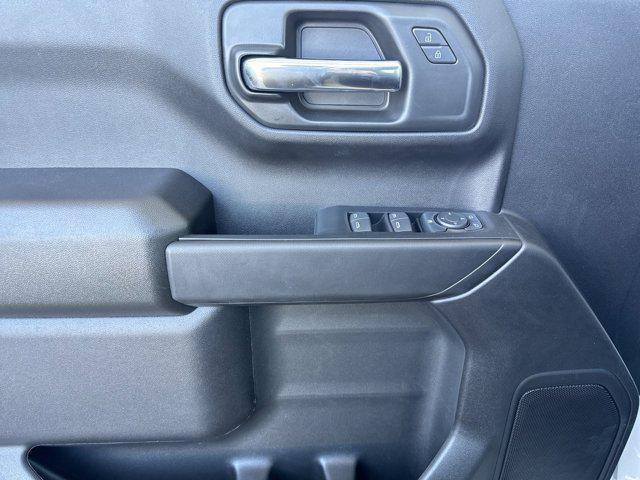 new 2024 Chevrolet Silverado 1500 car, priced at $52,990