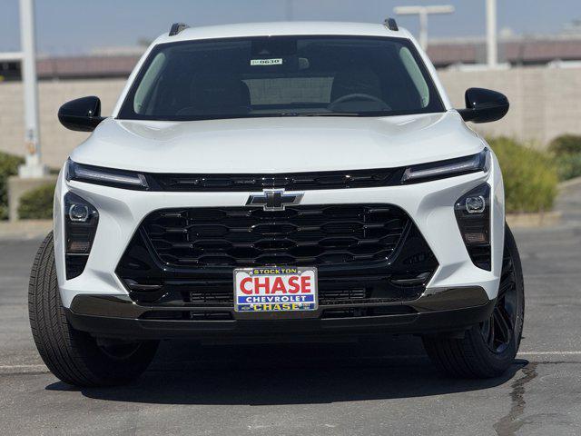 new 2025 Chevrolet Trax car, priced at $27,180