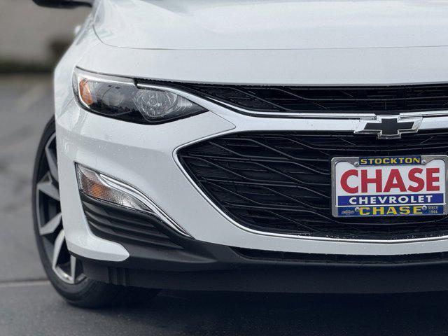 new 2025 Chevrolet Malibu car, priced at $28,645