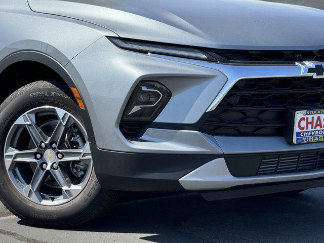 new 2025 Chevrolet Blazer car, priced at $37,610