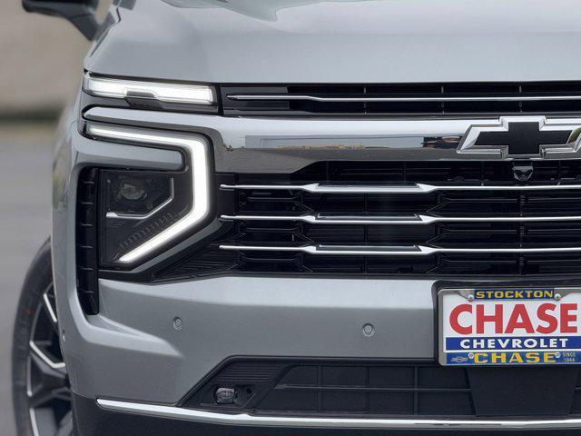 new 2025 Chevrolet Suburban car, priced at $74,885