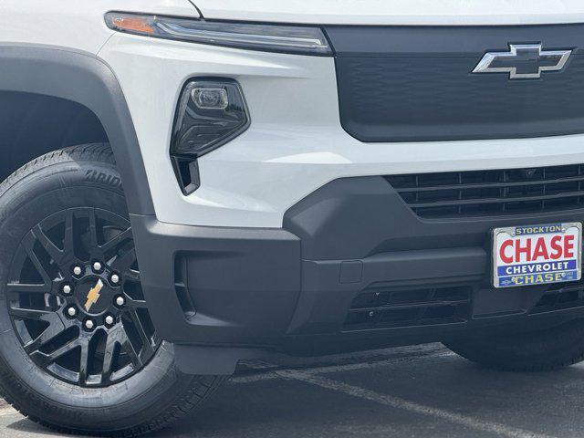 new 2024 Chevrolet Silverado EV car