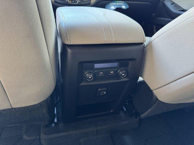 used 2022 Chevrolet Traverse car, priced at $30,988