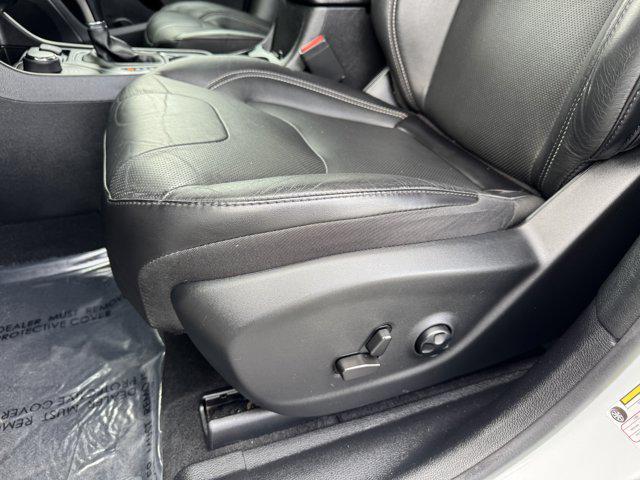 used 2021 Jeep Cherokee car, priced at $24,988