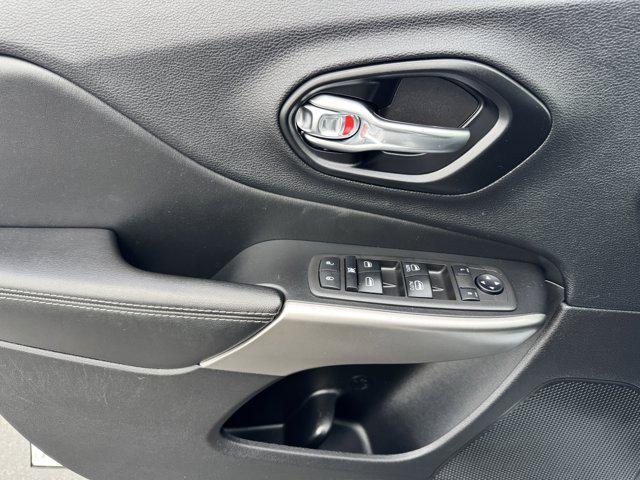 used 2021 Jeep Cherokee car, priced at $24,988