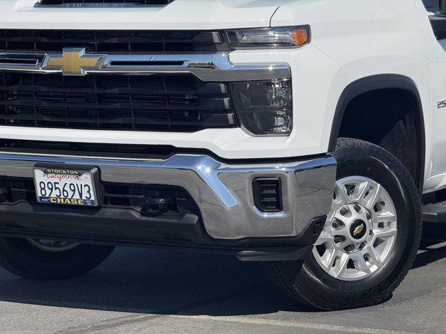 used 2024 Chevrolet Silverado 2500 car, priced at $58,988