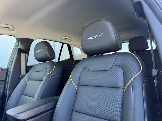 new 2025 Chevrolet Trax car, priced at $27,510
