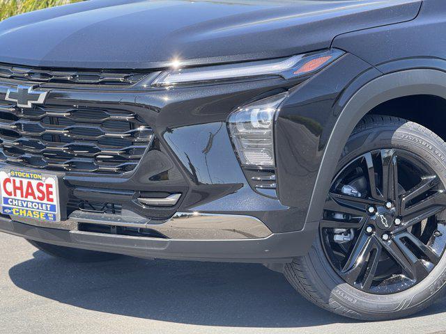 new 2025 Chevrolet Trax car, priced at $27,510