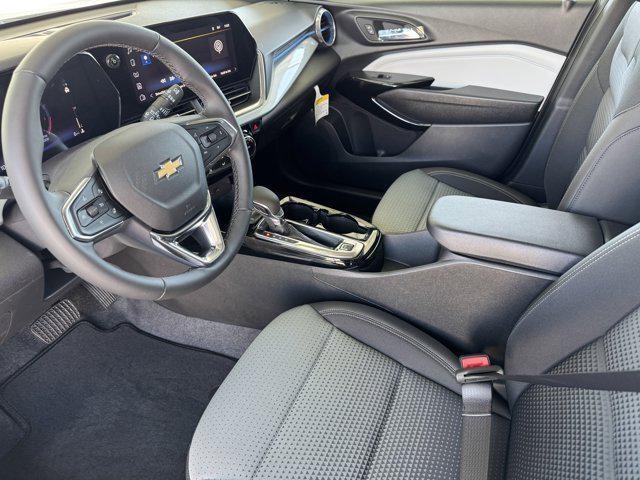 new 2025 Chevrolet Trax car, priced at $25,735