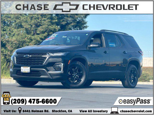 used 2022 Chevrolet Traverse car, priced at $35,988