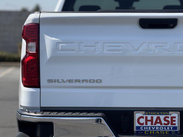 new 2026 Chevrolet Silverado 1500 car, priced at $42,580