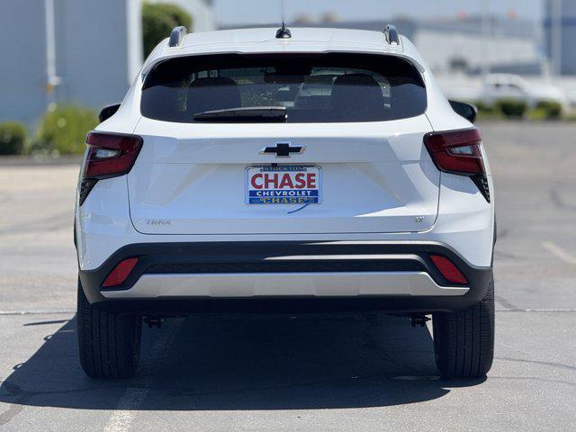 new 2025 Chevrolet Trax car, priced at $25,735