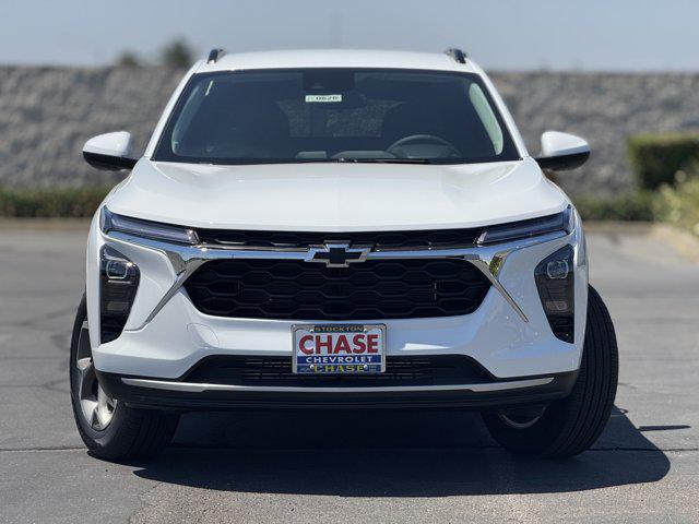new 2025 Chevrolet Trax car, priced at $25,735
