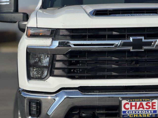 new 2025 Chevrolet Silverado 2500 car, priced at $71,950