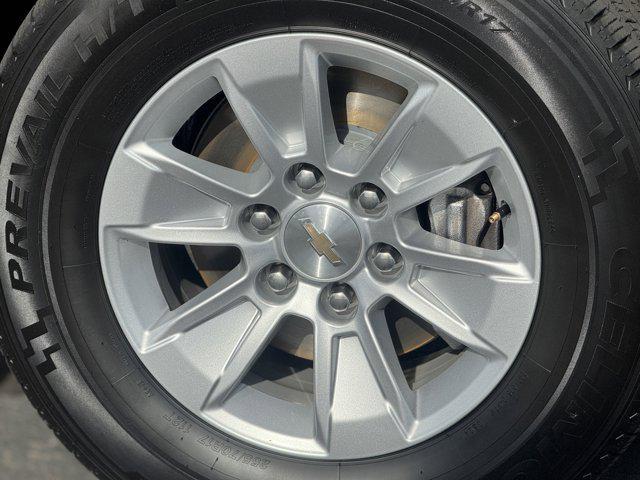 used 2024 Chevrolet Silverado 1500 car, priced at $39,988