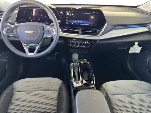 new 2025 Chevrolet Trax car, priced at $25,735