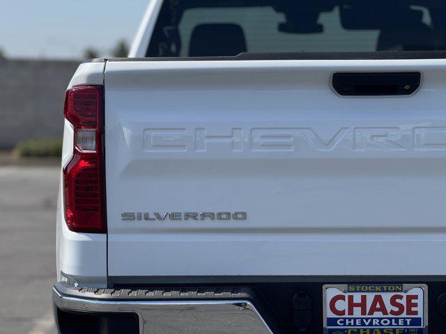 new 2026 Chevrolet Silverado 1500 car, priced at $42,580