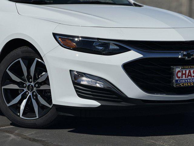 new 2025 Chevrolet Malibu car, priced at $28,895