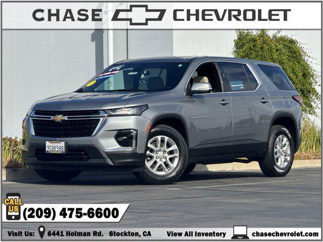 used 2023 Chevrolet Traverse car, priced at $32,988