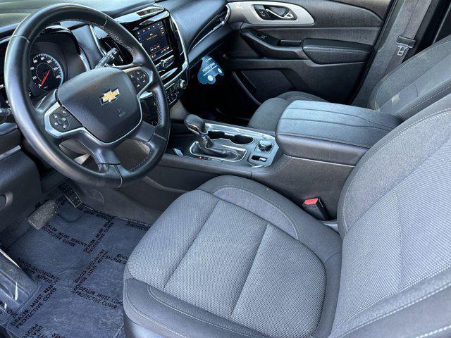 used 2023 Chevrolet Traverse car, priced at $32,988