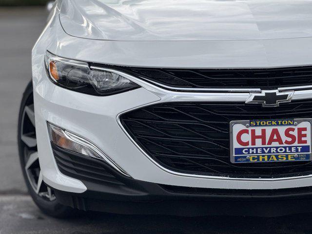 new 2025 Chevrolet Malibu car, priced at $28,645