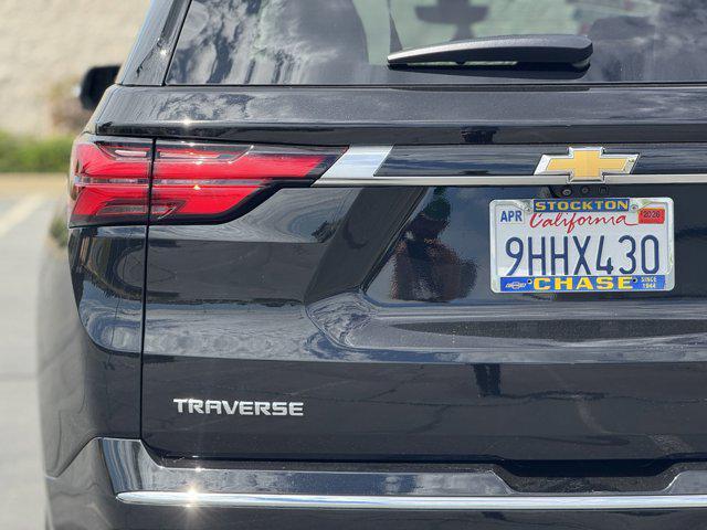 used 2023 Chevrolet Traverse car, priced at $45,988