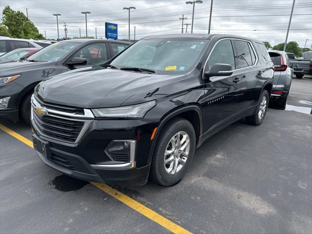 used 2023 Chevrolet Traverse car, priced at $30,532
