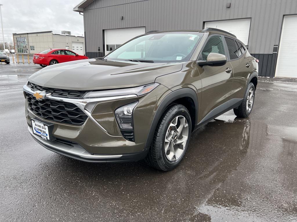 used 2024 Chevrolet Trax car, priced at $20,552