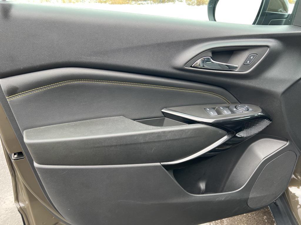 used 2024 Chevrolet Trax car, priced at $20,552