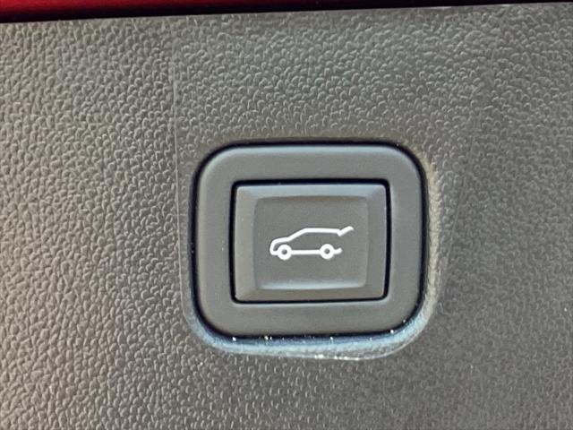 used 2025 Chevrolet Blazer car, priced at $47,901