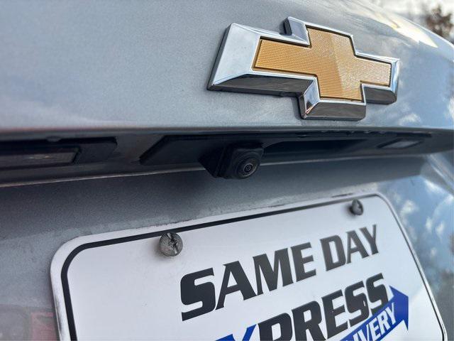 used 2026 Chevrolet Equinox car, priced at $31,995