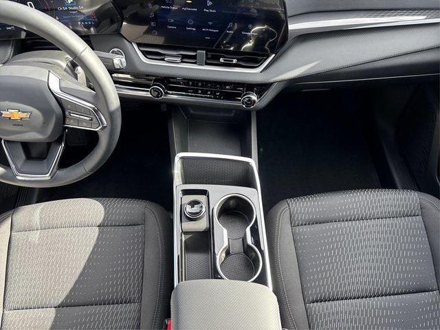 used 2026 Chevrolet Equinox car, priced at $31,995