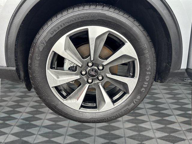 used 2024 Ford Escape car, priced at $25,525