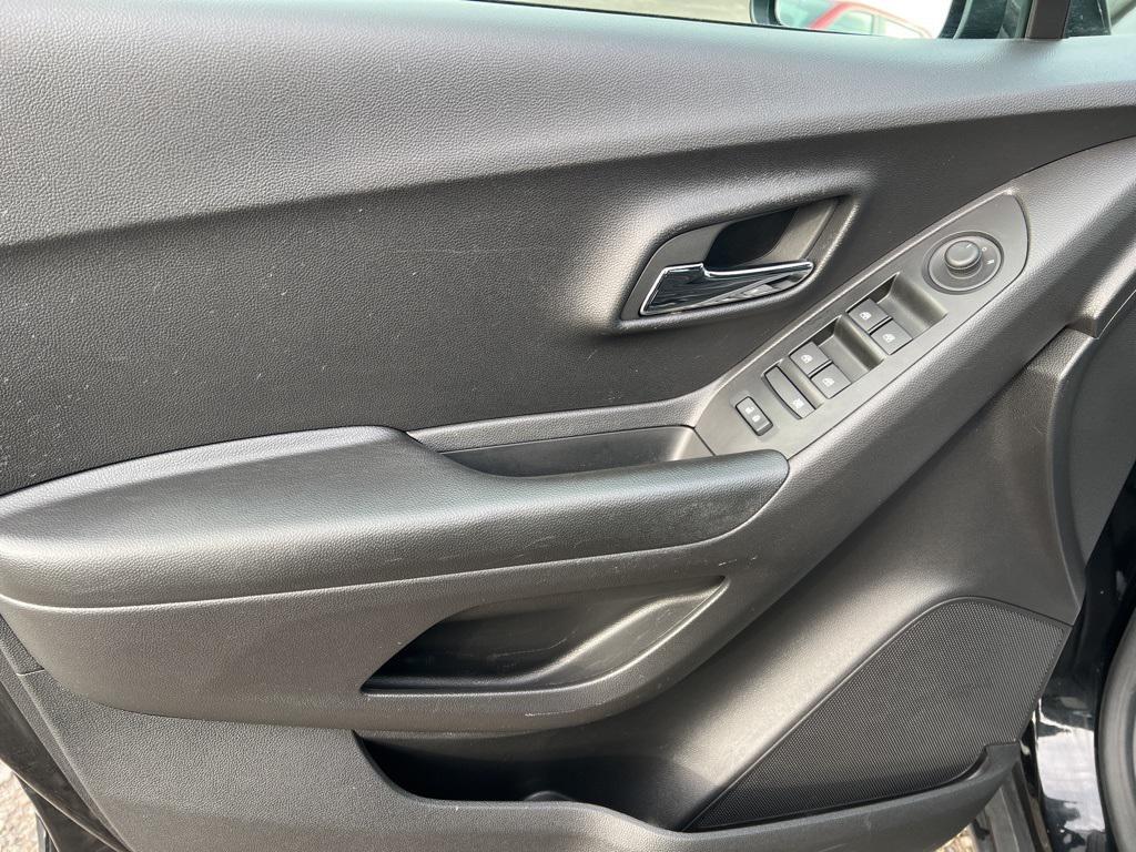 used 2022 Chevrolet Trax car, priced at $19,525